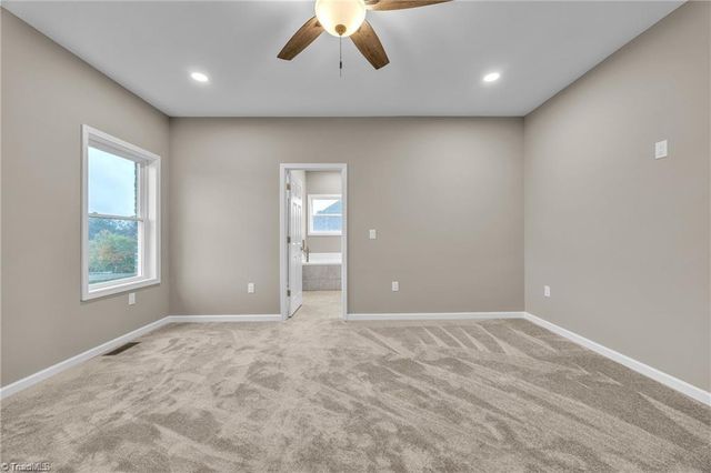 130 Oak Pointe Lane, Wilkesboro, NC 28697