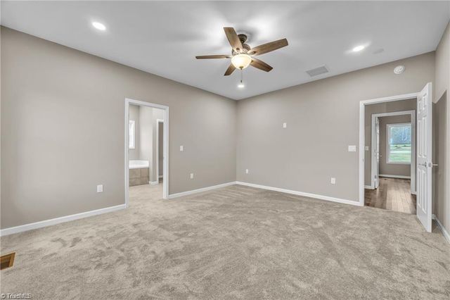 130 Oak Pointe Lane, Wilkesboro, NC 28697