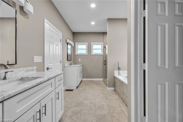 130 Oak Pointe Lane, Wilkesboro, NC 28697