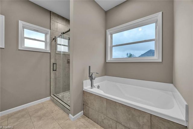 130 Oak Pointe Lane, Wilkesboro, NC 28697