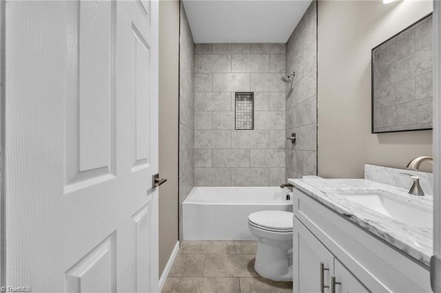 130 Oak Pointe Lane, Wilkesboro, NC 28697