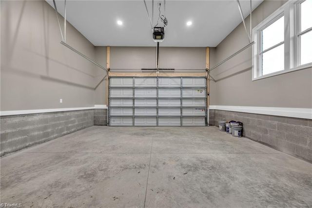 130 Oak Pointe Lane, Wilkesboro, NC 28697