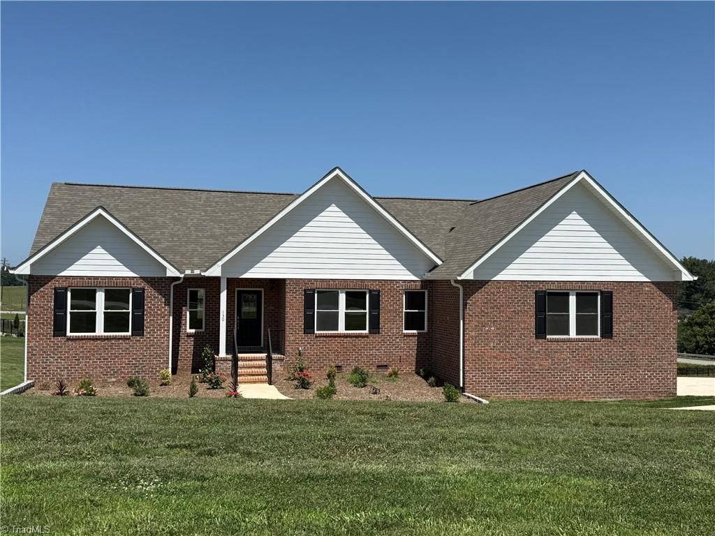 130 Oak Pointe Lane, Wilkesboro, NC 28697