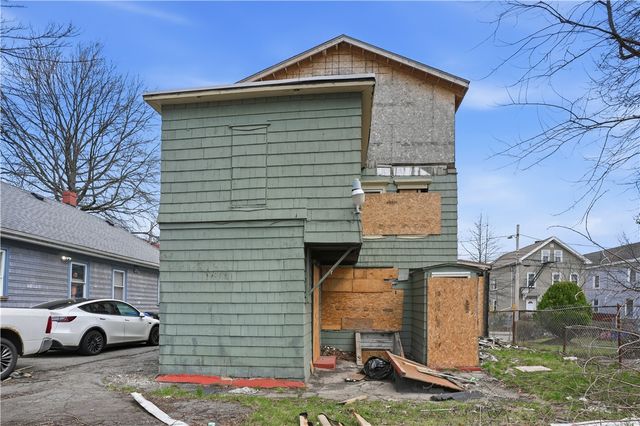 102 Superior Street, Providence, RI 02907