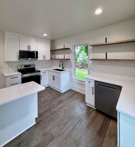 306 Manning St, Spartanburg, SC 29303