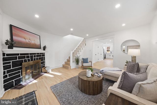 2517 MARSHALL RD, Drexel Hill, PA 19026