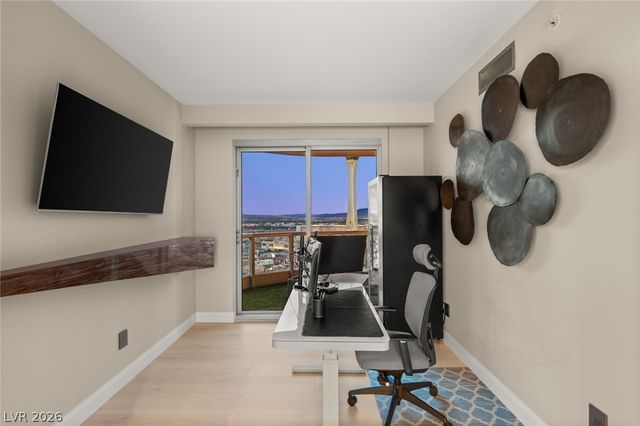 322 Karen Avenue 3108, Las Vegas, NV 89109
