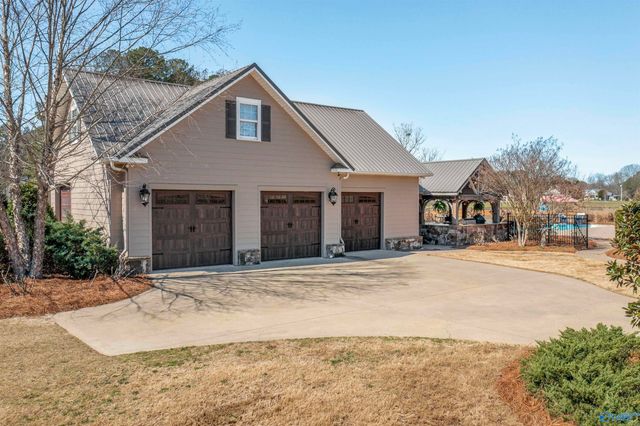 1920 Lasseter Road, Southside, AL 35907