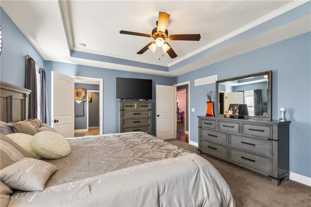 1004 SE Beatty Court, Blue Springs, MO 64014