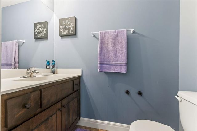 1004 SE Beatty Court, Blue Springs, MO 64014