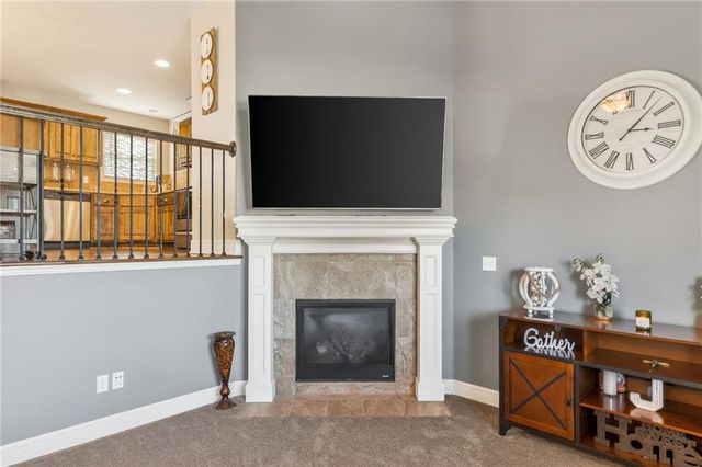 1004 SE Beatty Court, Blue Springs, MO 64014