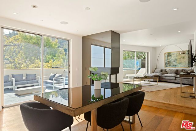 8469 FRANKLIN Avenue, West Hollywood, CA 90069