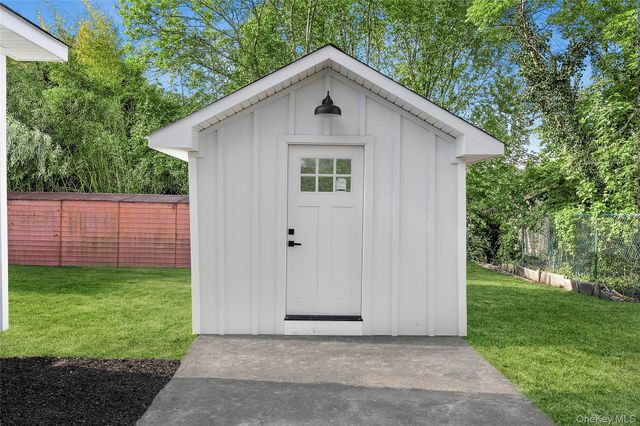 48 Watchogue Avenue, East Moriches, NY 11940