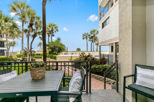 665 SE 21st Avenue 104, Deerfield Beach, FL 33441