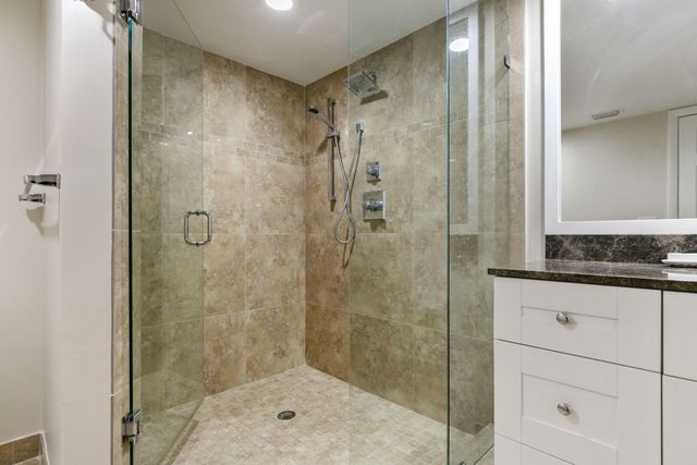 665 SE 21st Avenue 104, Deerfield Beach, FL 33441