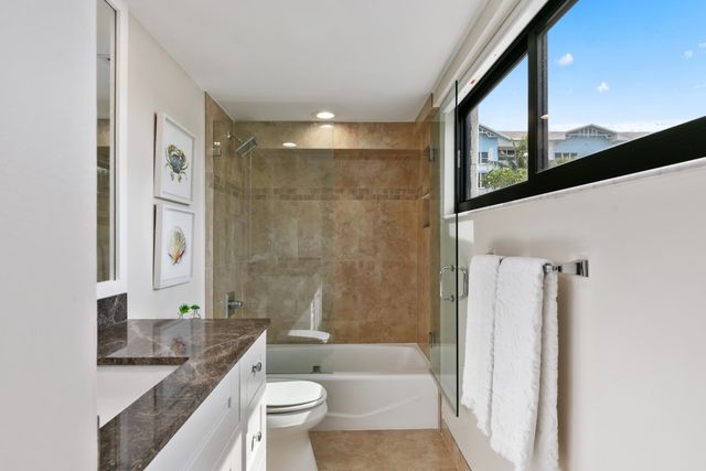 665 SE 21st Avenue 104, Deerfield Beach, FL 33441