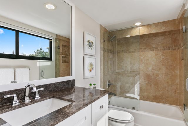 665 SE 21st Avenue 104, Deerfield Beach, FL 33441