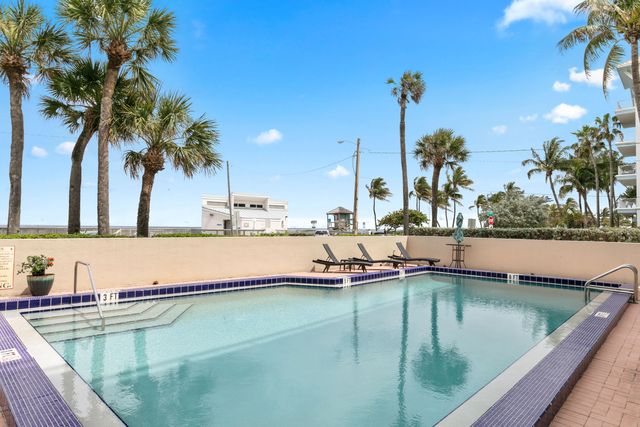 665 SE 21st Avenue 104, Deerfield Beach, FL 33441