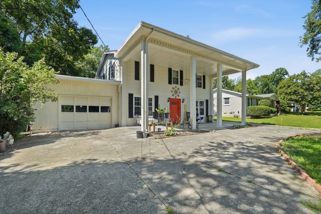 105 Aloha Ct, Hermitage, TN 37076