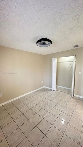 990 E 2nd St B, Hialeah, FL 33010