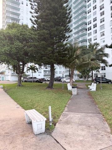 301 174 2217, Sunny Isles Beach, FL 33160