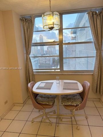 301 174 2217, Sunny Isles Beach, FL 33160