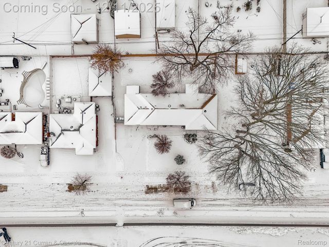 17271 Hamilton Avenue, Allen Park, MI 48101