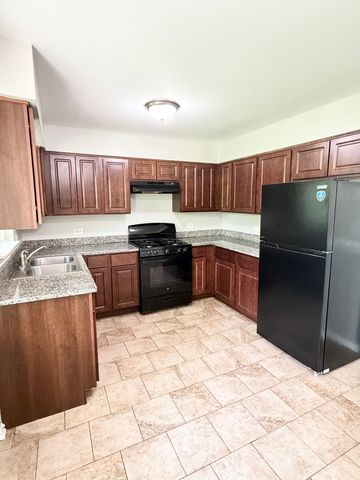 17060 Wausau Avenue, South Holland, IL 60473
