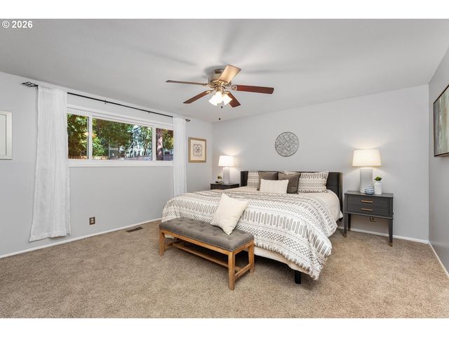 4725 Sw 207TH Ct, Beaverton, OR 97078