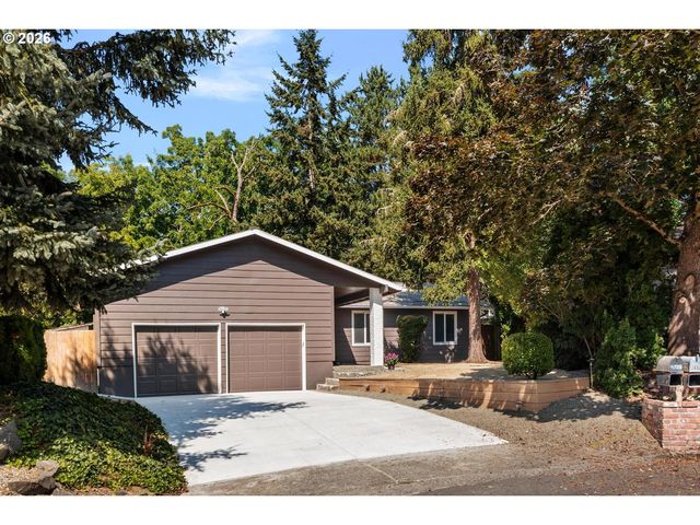 4725 Sw 207TH Ct, Beaverton, OR 97078