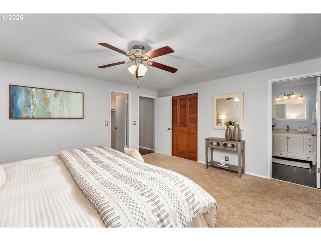 4725 Sw 207TH Ct, Beaverton, OR 97078