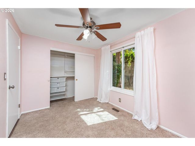 4725 Sw 207TH Ct, Beaverton, OR 97078