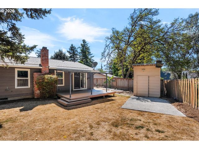 4725 Sw 207TH Ct, Beaverton, OR 97078
