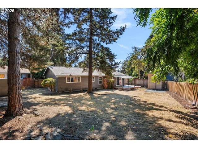 4725 Sw 207TH Ct, Beaverton, OR 97078