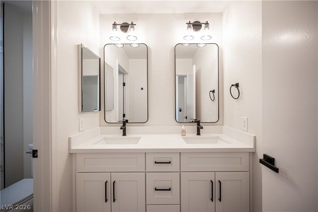 2548 Tumble Brook Drive, Las Vegas, NV 89134