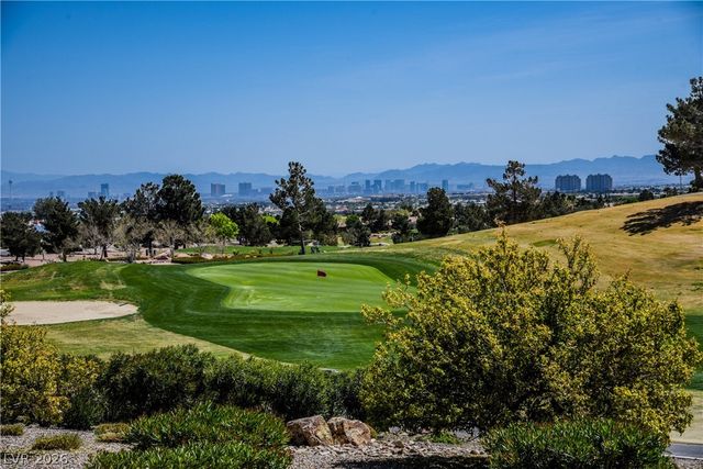 2548 Tumble Brook Drive, Las Vegas, NV 89134