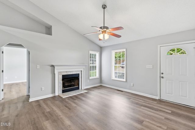 2003 Laurel Leaf Road, Zebulon, NC 27597