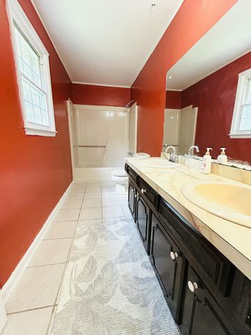 149 Mercer Avenue, Harrodsburg, KY 40330