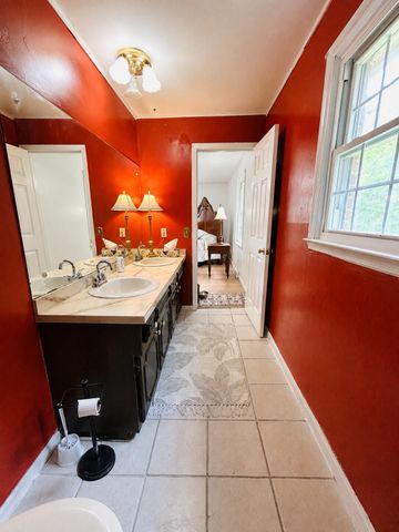 149 Mercer Avenue, Harrodsburg, KY 40330