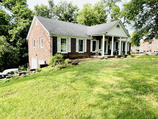 149 Mercer Avenue, Harrodsburg, KY 40330