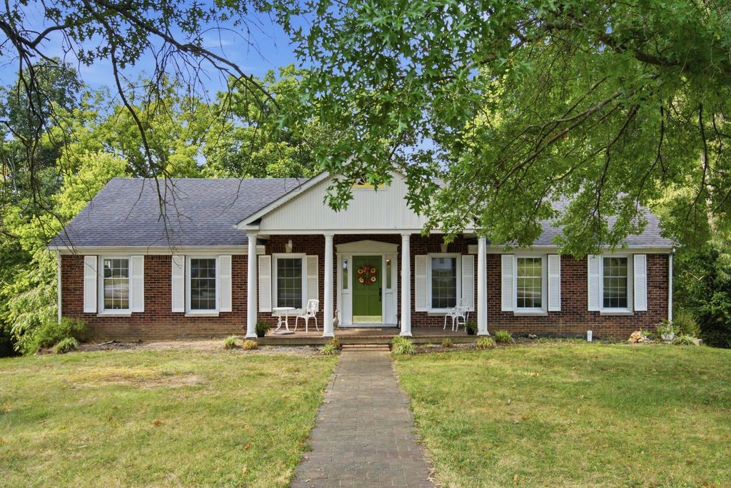149 Mercer Avenue, Harrodsburg, KY 40330