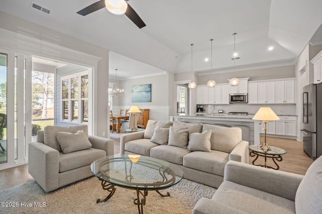 788 Breezewood Drive SE, Bolivia, NC 28422