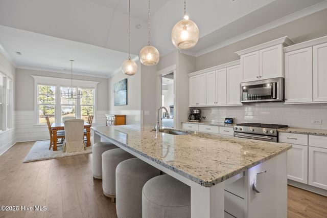 788 Breezewood Drive SE, Bolivia, NC 28422