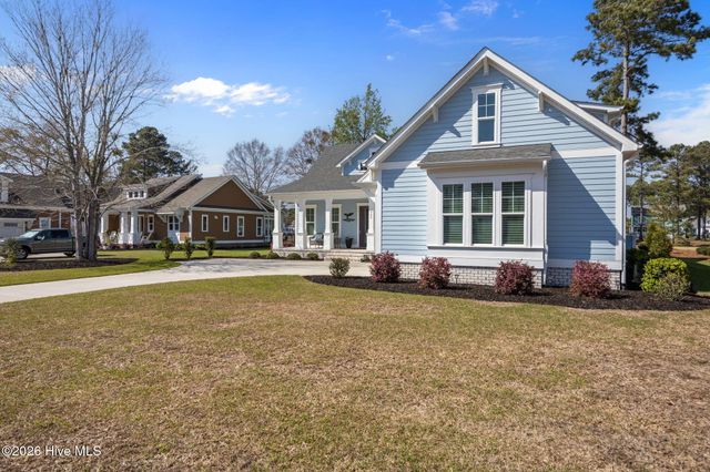 788 Breezewood Drive SE, Bolivia, NC 28422