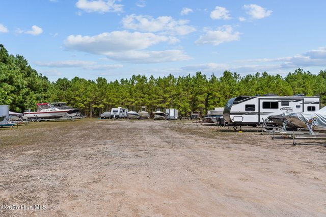 788 Breezewood Drive SE, Bolivia, NC 28422