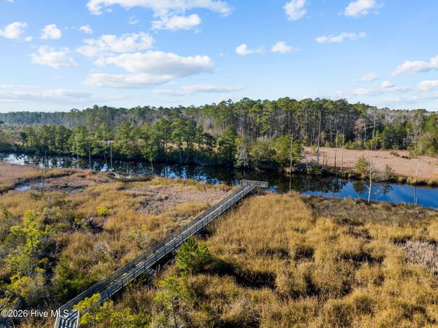 788 Breezewood Drive SE, Bolivia, NC 28422