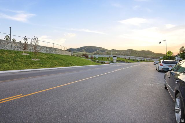 8584 W CORDERO DR, Magna, UT 84044
