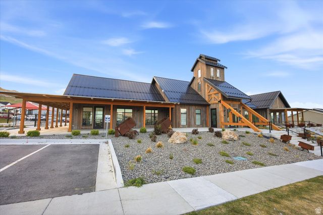 8584 W CORDERO DR, Magna, UT 84044
