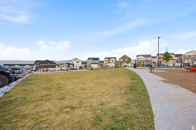 8584 W CORDERO DR, Magna, UT 84044