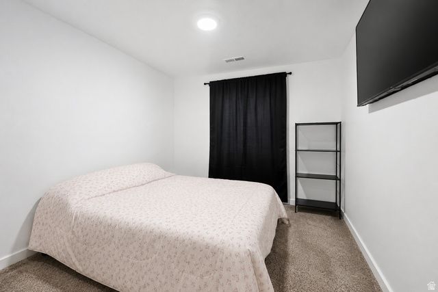 8584 W CORDERO DR, Magna, UT 84044